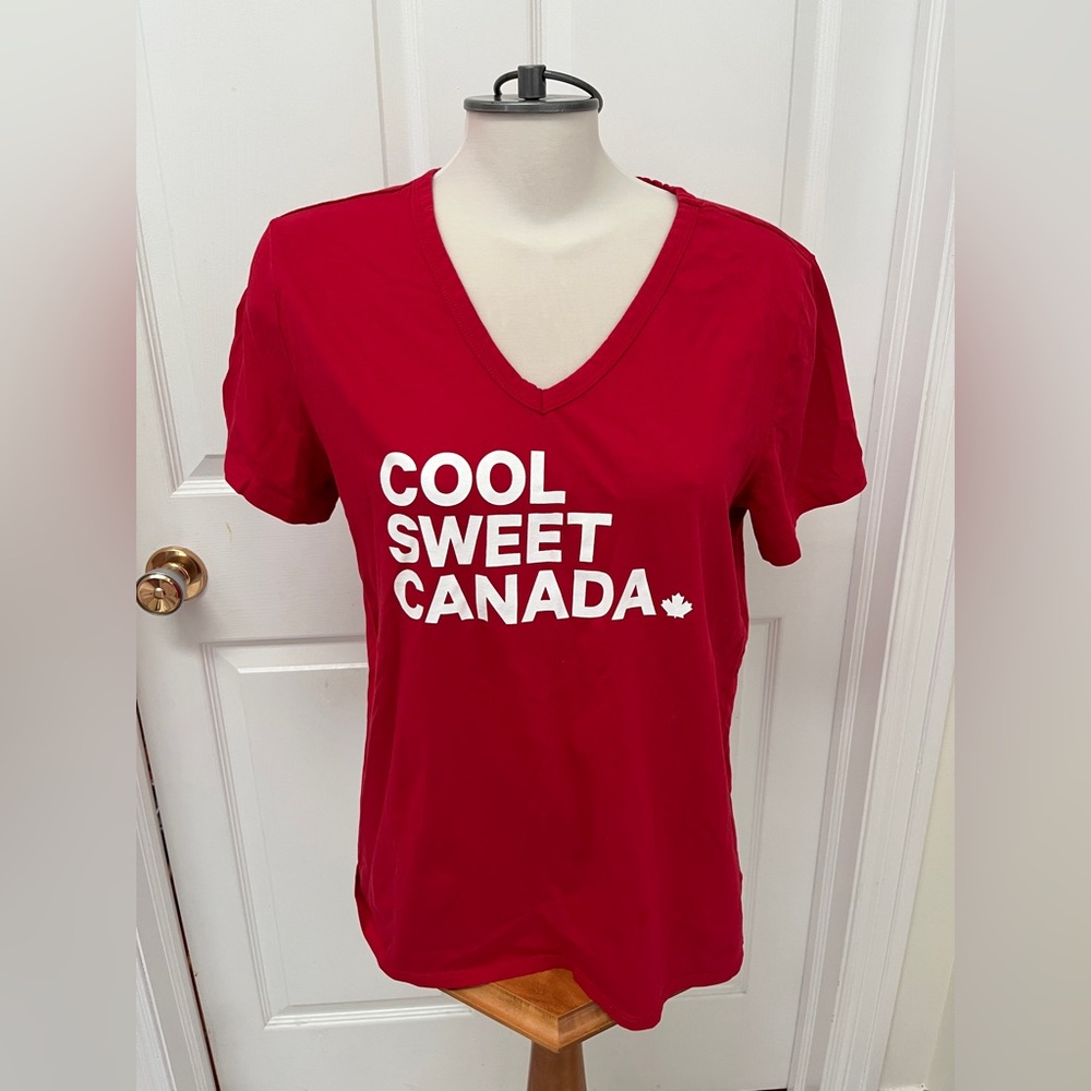 Joe Fresh Red V-Neck Canada Tee